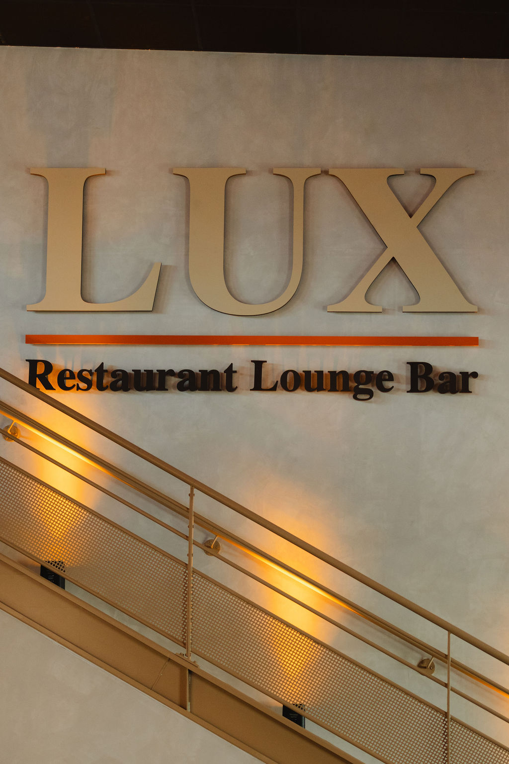Lux Lounge Bar - photo 4
